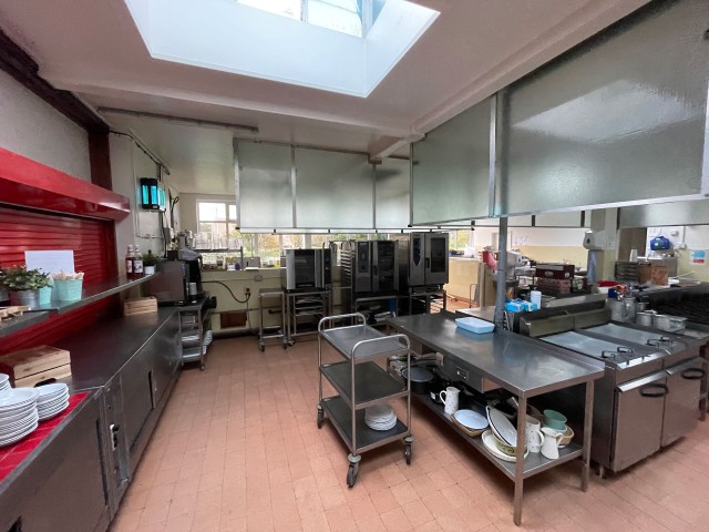 Parkstone Grammar School Kitchen Refurbishment 015